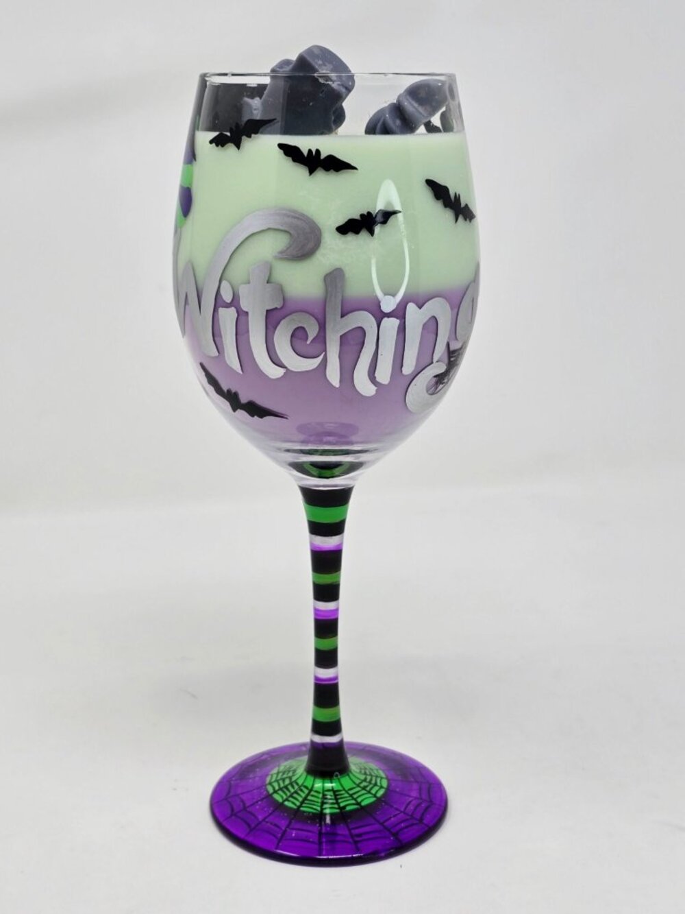 Artisan Working Witch Oversized Halloween Wine Glass Candle Apple Brandy 20oz - Picture 4 of 13